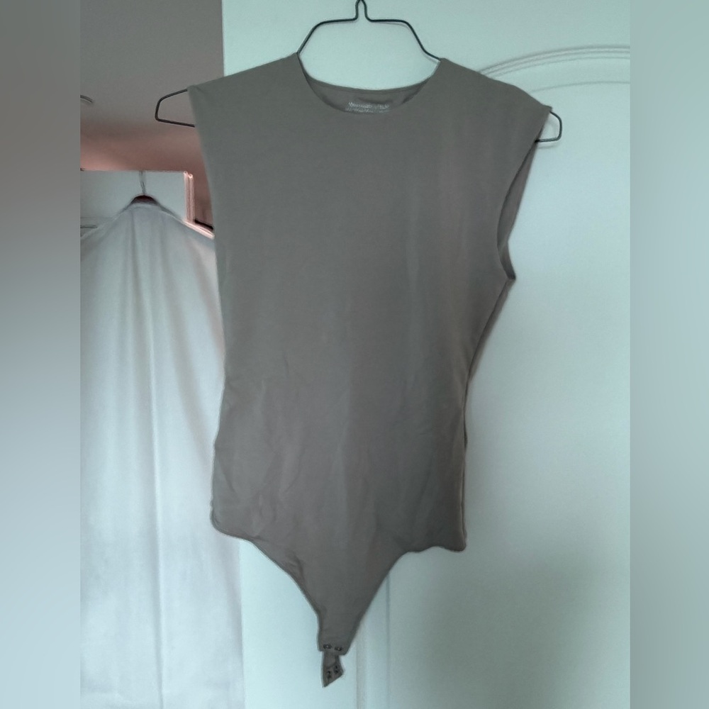 Abercrombie bodysuit new with tags size small